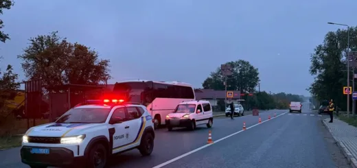 У Чорткові  водій автомобіля збив двох пенсіонерок