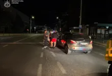 У Тернополі поліцейська на Nissan збила чоловіка на пішохідному переході