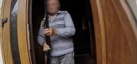 На Чортківщині п’яний чоловік працівникам поліції вбивством