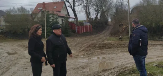 Чому в селах Підгороднянської громади ремонтують дороги щебенем, а не асфальтом: пояснення сільради
