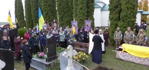 На Тернопільщині попрощалися із захисником Олександром Полярушем, який загинув біля Покровська